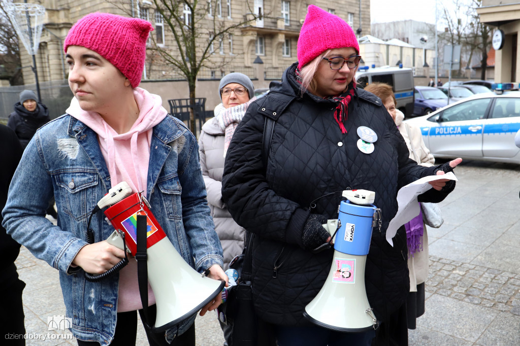 Protest przeciw rzezi dzików