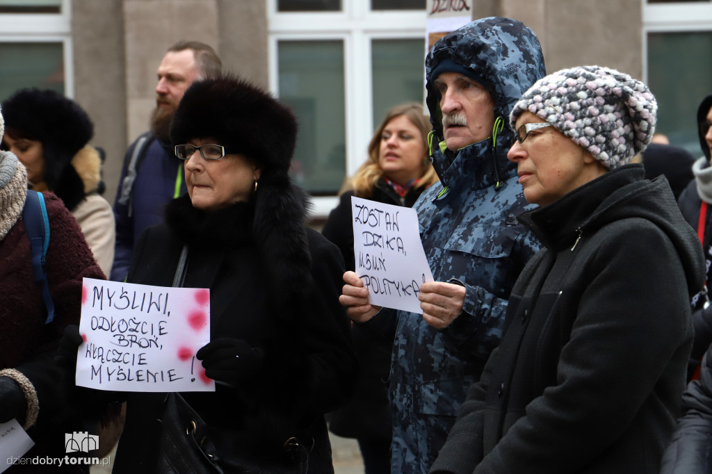 Protest przeciw rzezi dzików