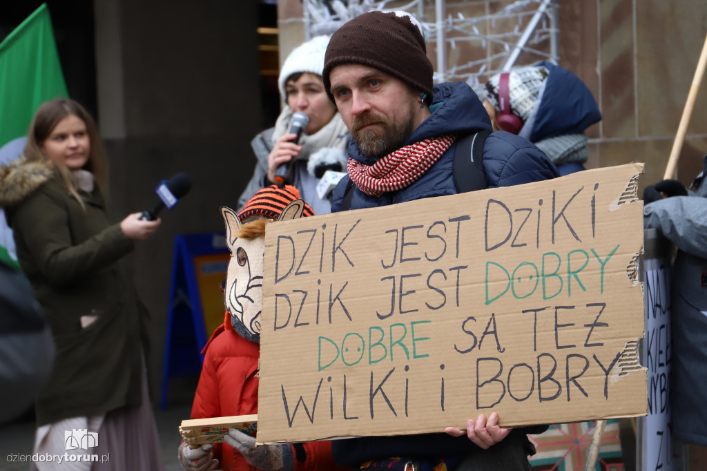 Protest przeciw rzezi dzików