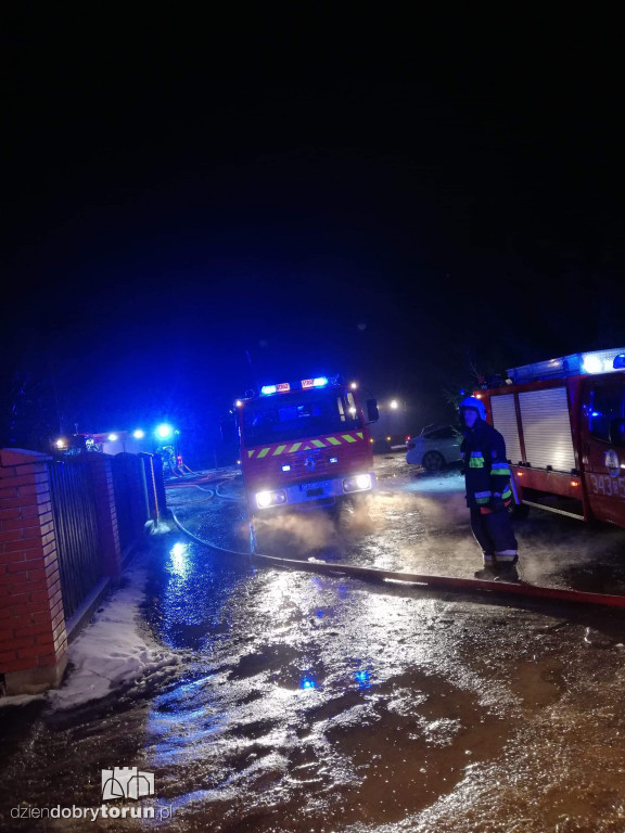 Pożar dawnej szwalni w Sierzewie