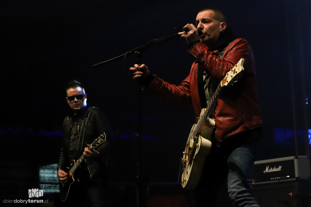 Kobranocka i Menchester dla WOŚP