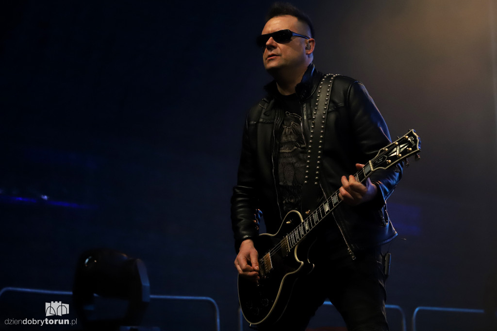 Kobranocka i Menchester dla WOŚP
