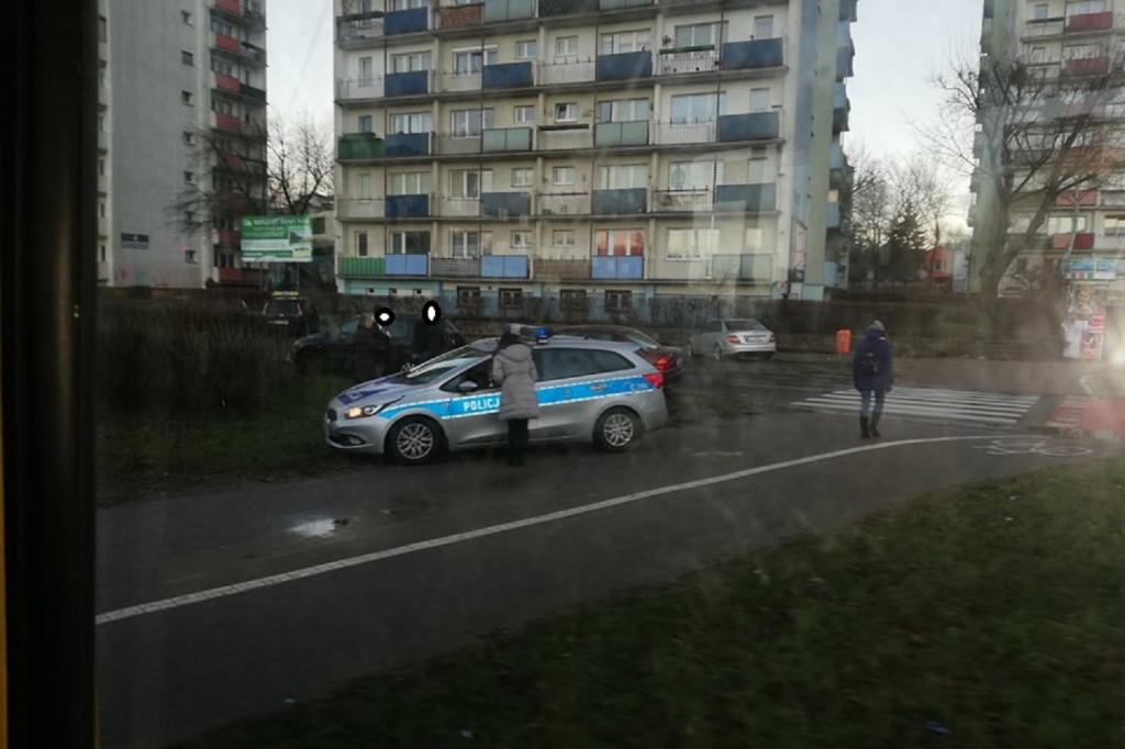 Kolizja na rondzie Niepodległości