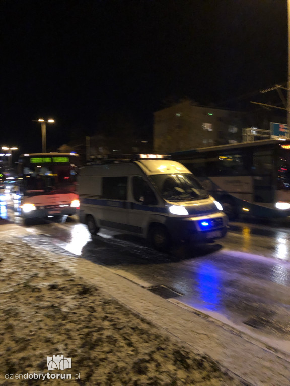 Kolizja na ul. Uniwersyteckiej/Odrodzenia