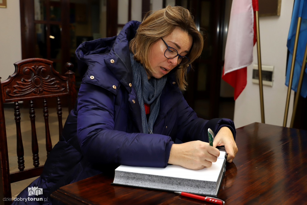 Księga kondolencyjna dla Pawła Adamowicza