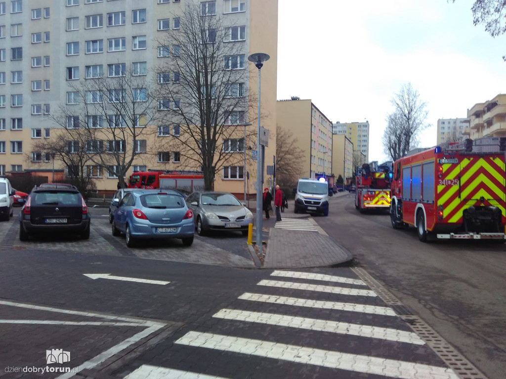 Zadymienie piwnicy przy Słowackiego