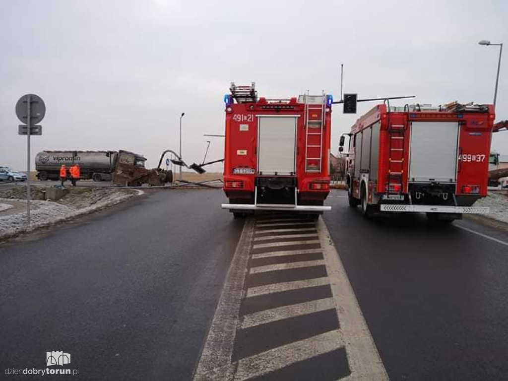 Groźny wypadek na DK10