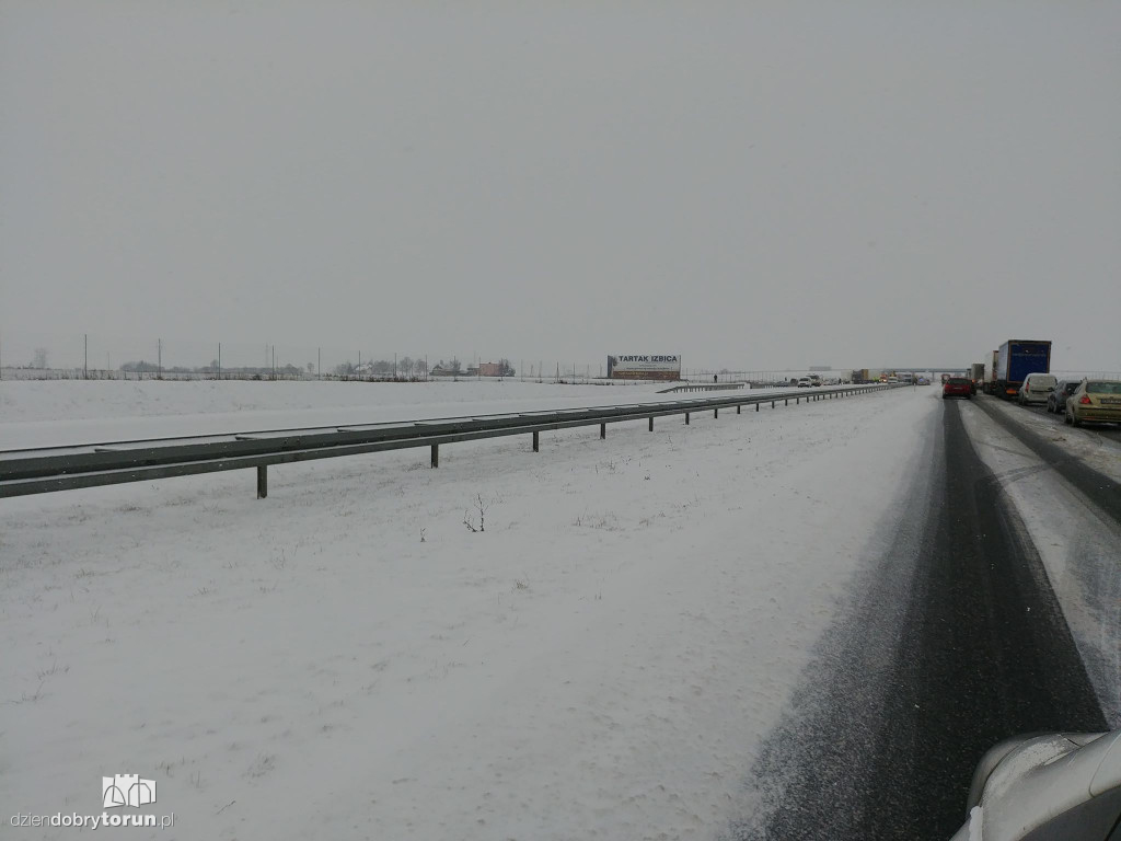 Groźny wypadek na autostradzie
