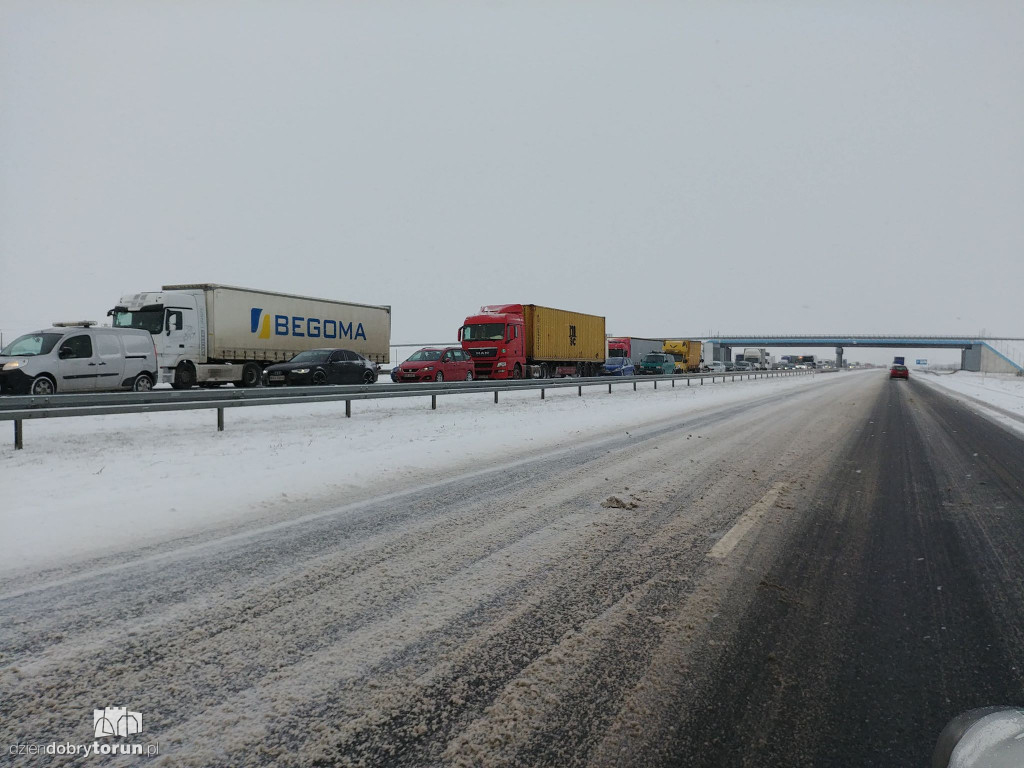 Groźny wypadek na autostradzie
