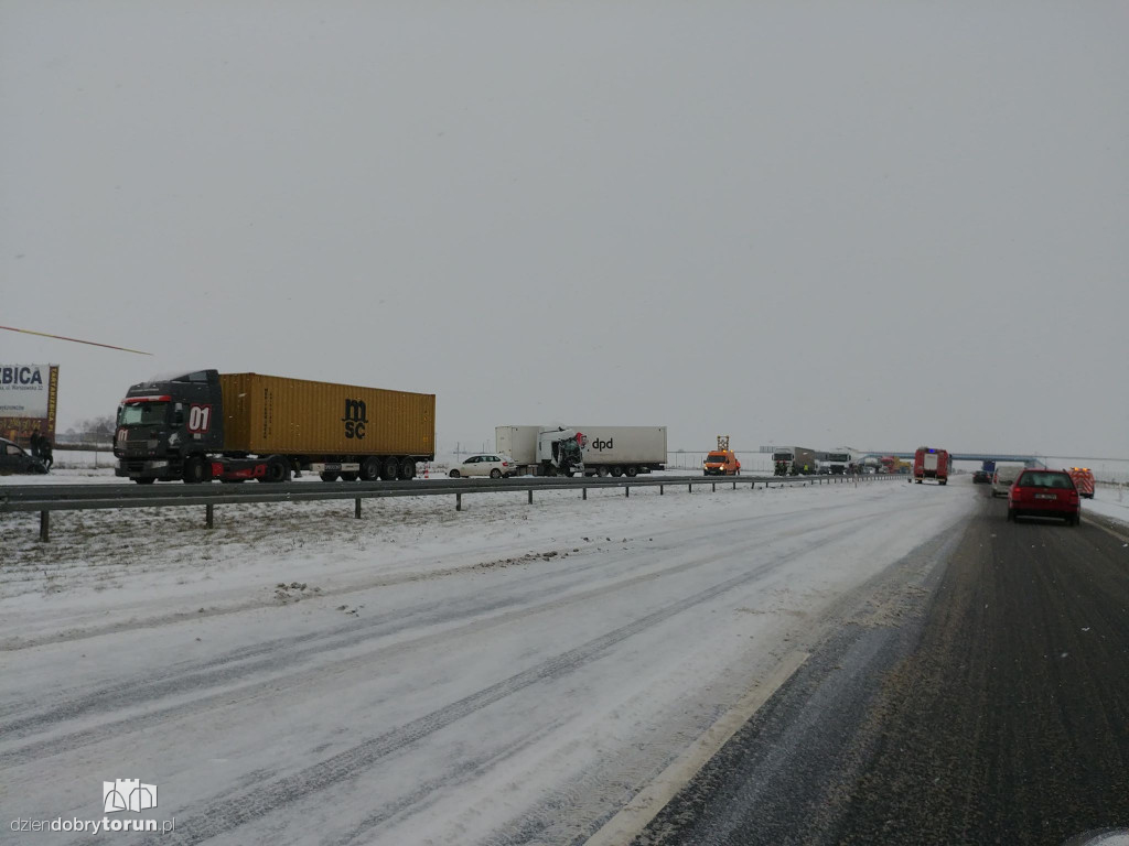 Groźny wypadek na autostradzie
