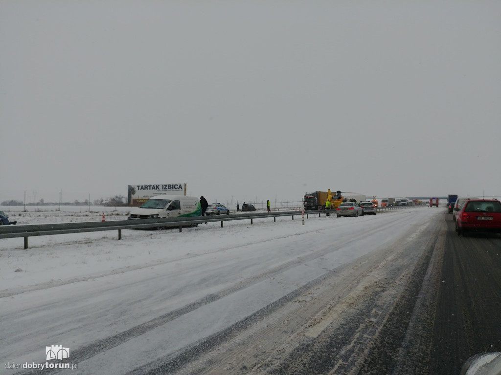 Groźny wypadek na autostradzie