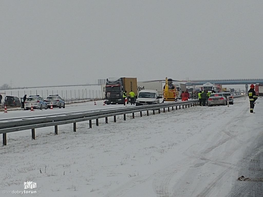 Groźny wypadek na autostradzie