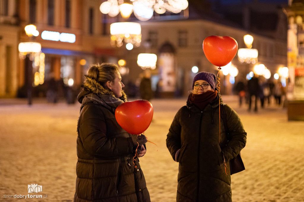 Toruń murem za Owsiakiem