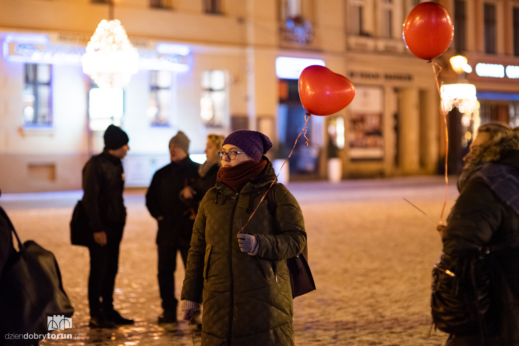 Toruń murem za Owsiakiem