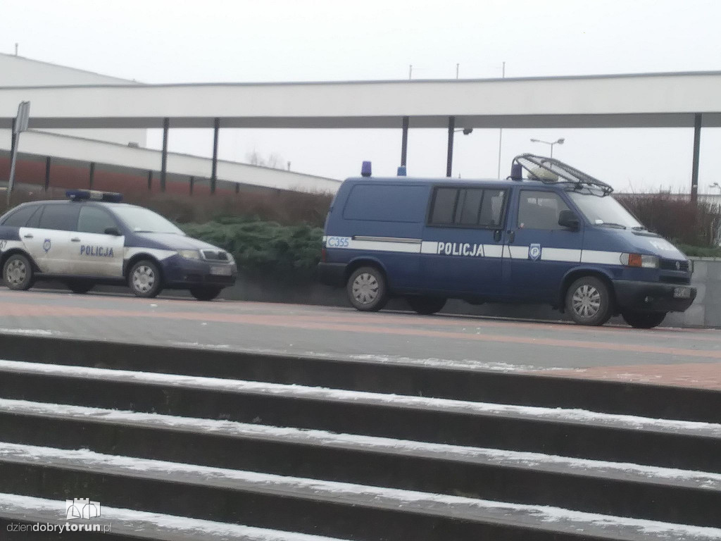 Ewakuacja wydziałów UMK