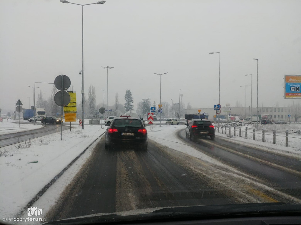 Fatalne warunki na ulicach Torunia i A1