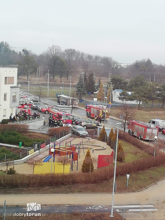 Pożar w budynku przy Fieldorfa Nila