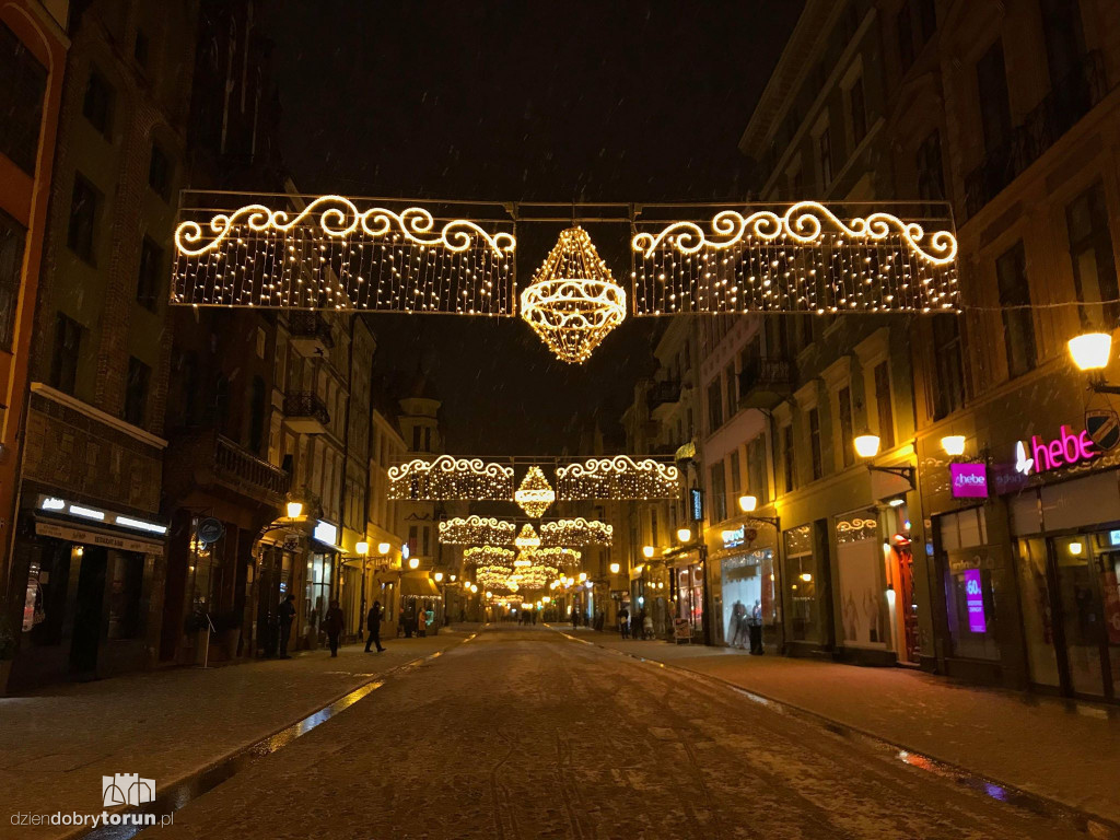 Toruń w śnieżnej scenerii