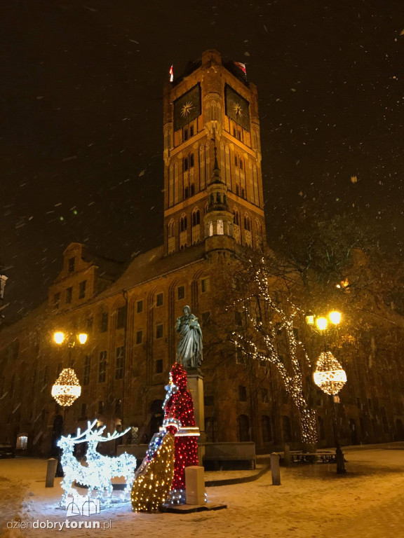 Toruń w śnieżnej scenerii