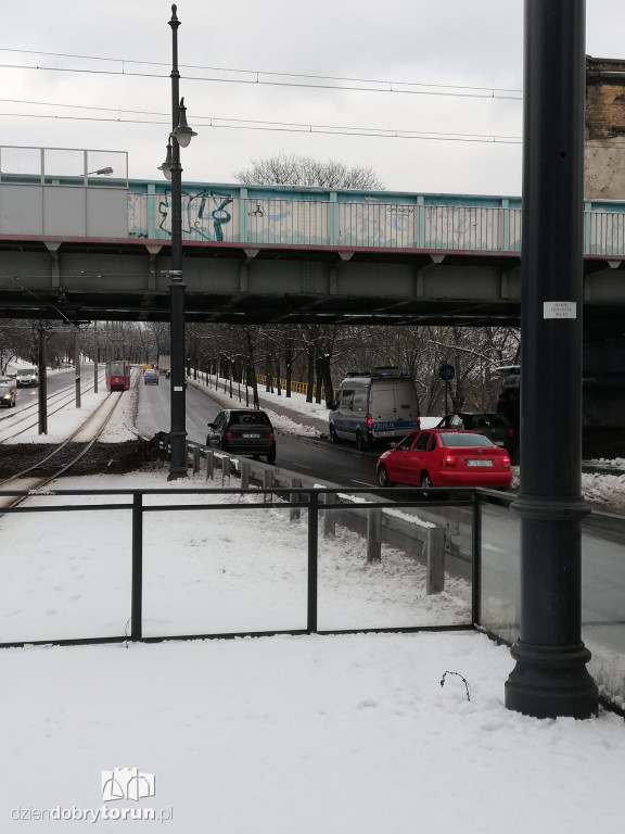 Groźna kolizja przy dworcu miasto