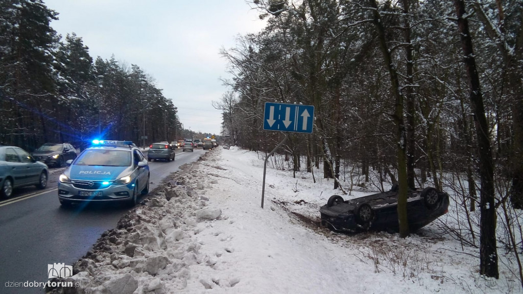 Kolizyjny dzień na drogach powiatu