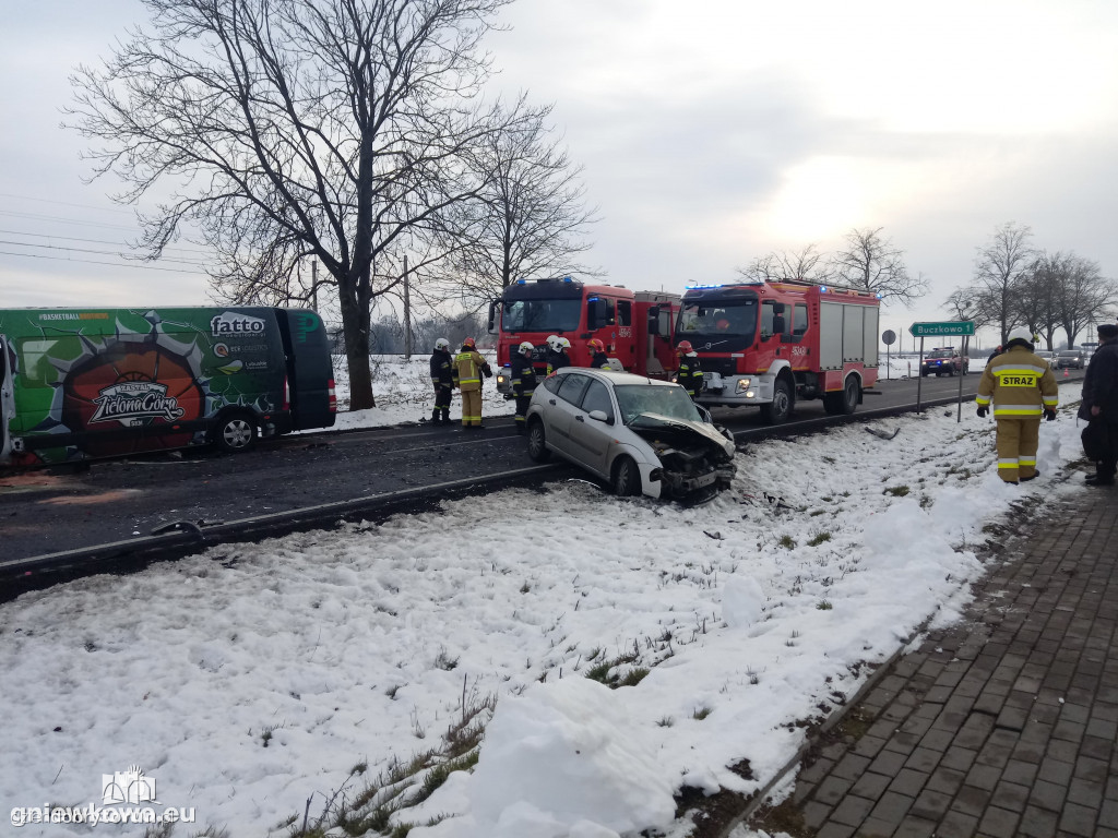 Wypadek na DK15. Koszykarze ranni