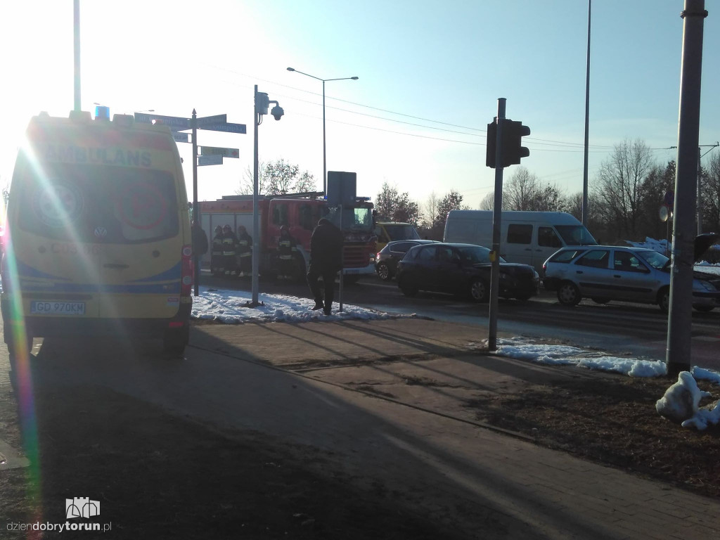 Groźna kolizja na ul. Olsztyńskiej