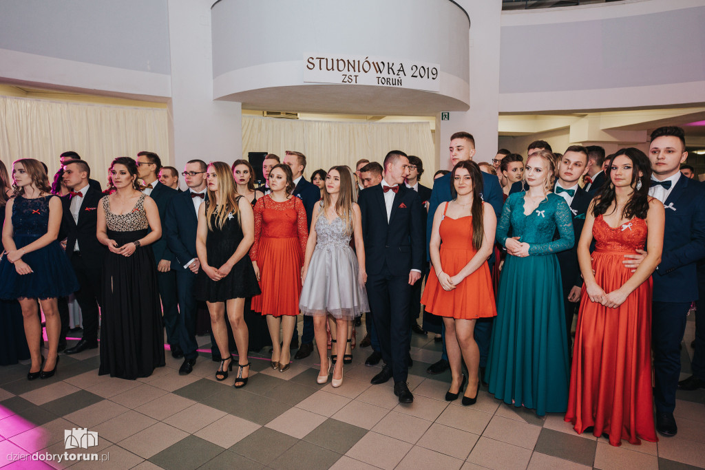 Studniówka ZST w Centrum 