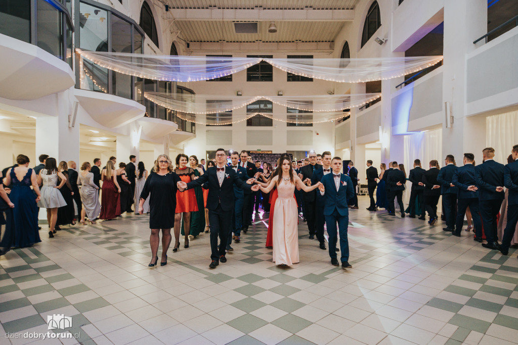 Studniówka ZST w Centrum 