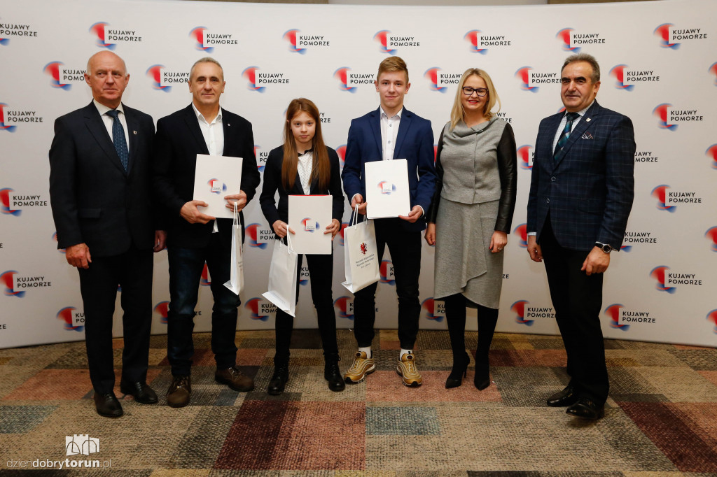 Marszałek nagrodził sportowców