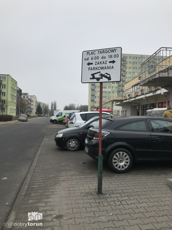 Problemy z parkowaniem na Łukasiewicza