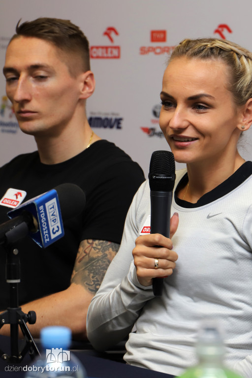 Konferencja prasowa przed HMP