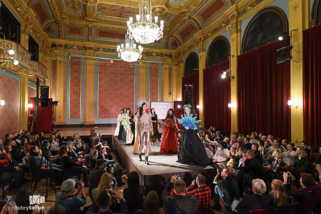Alternative Fashion Show w Dworze Artusa