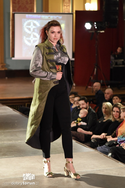 Alternative Fashion Show w Dworze Artusa