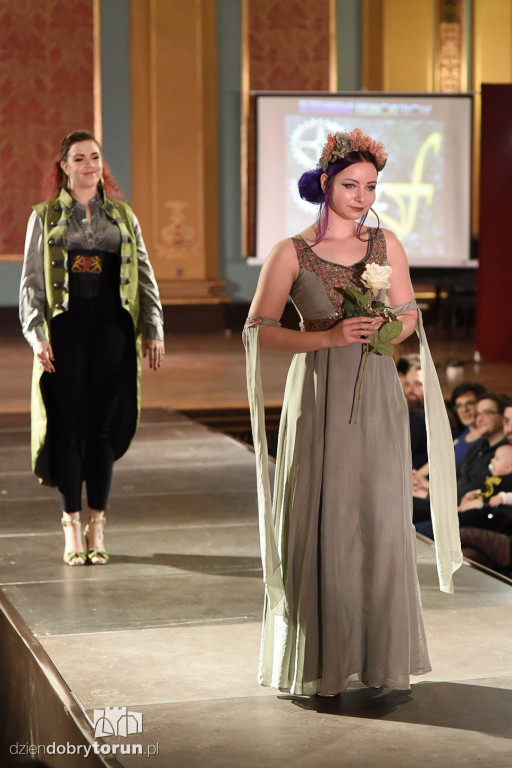 Alternative Fashion Show w Dworze Artusa