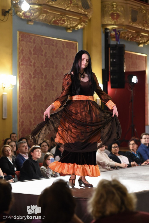 Alternative Fashion Show w Dworze Artusa