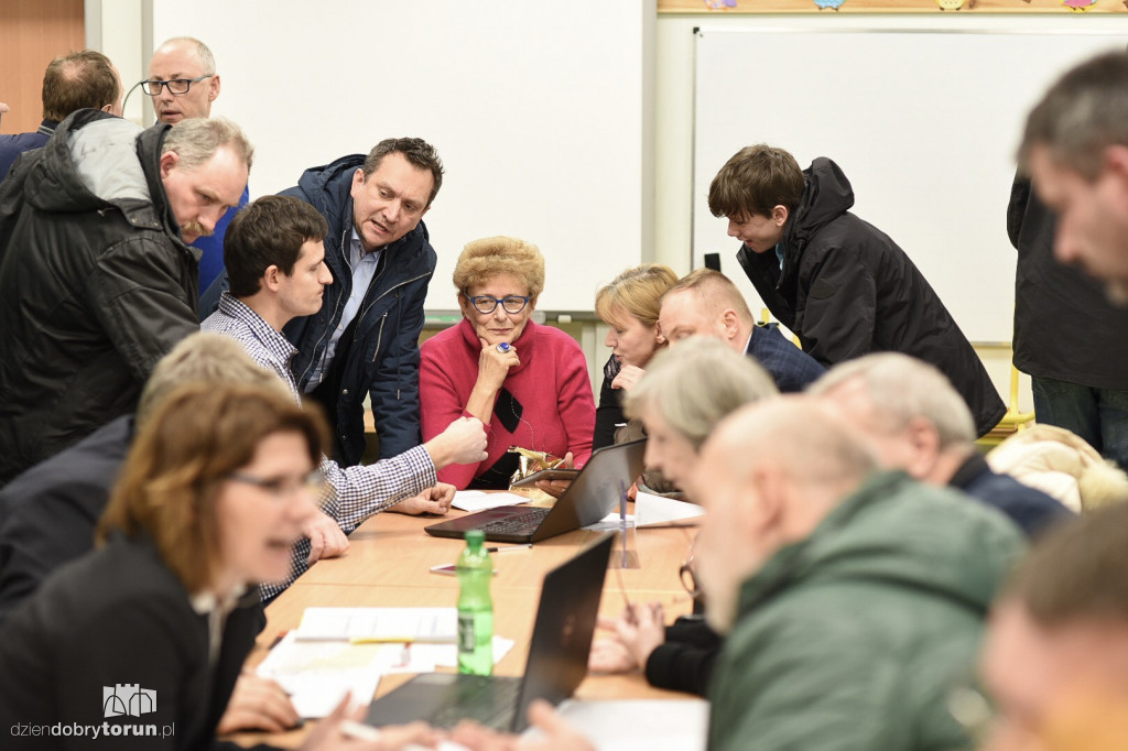 Konsultacje społeczne na Stawkach