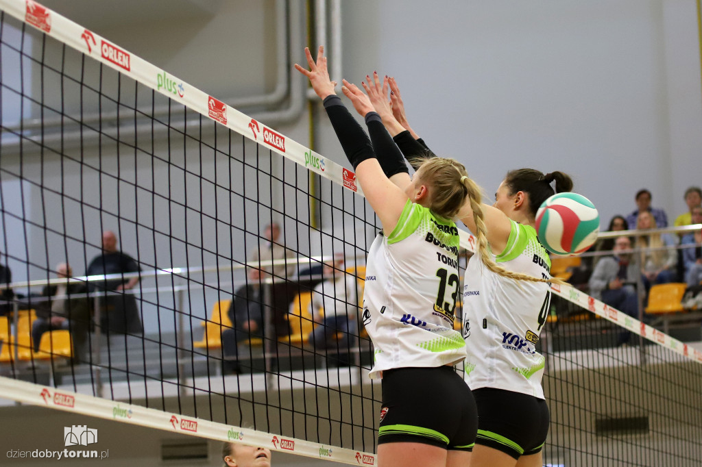 Budowlani Toruń 1:3 UNI Opole