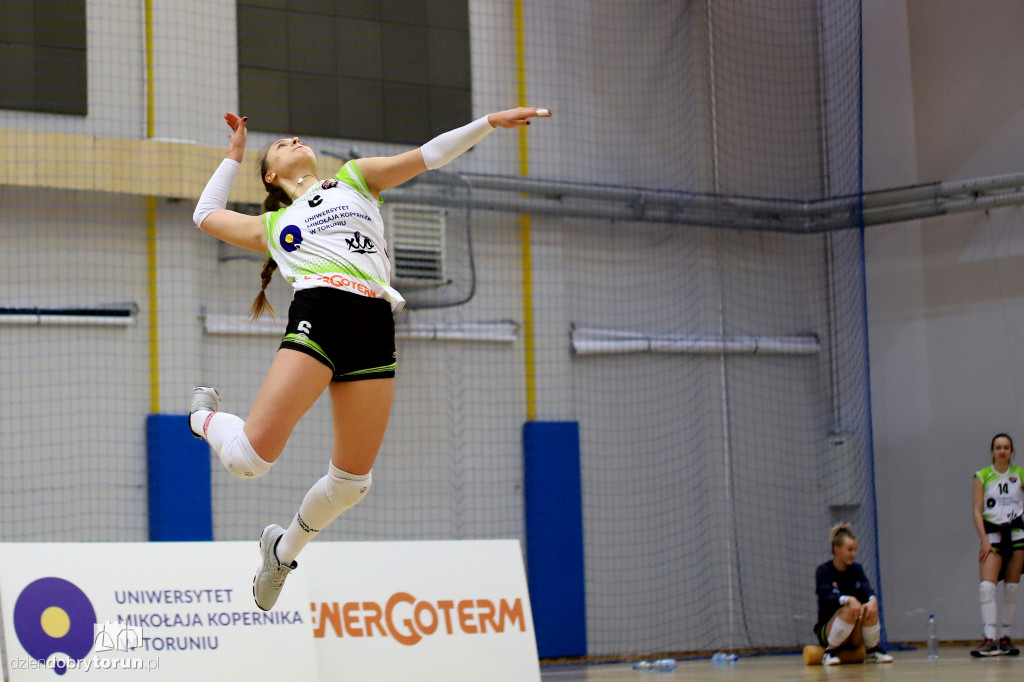 Budowlani Toruń 1:3 UNI Opole