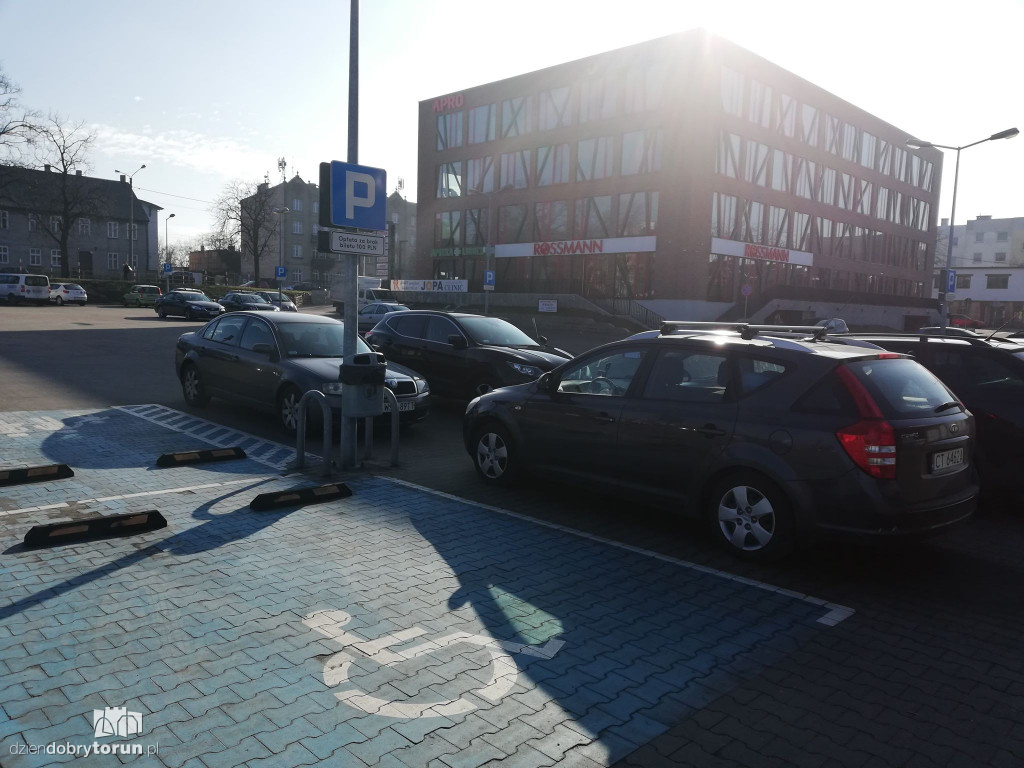 Płatne parkowanie przy Lidlu