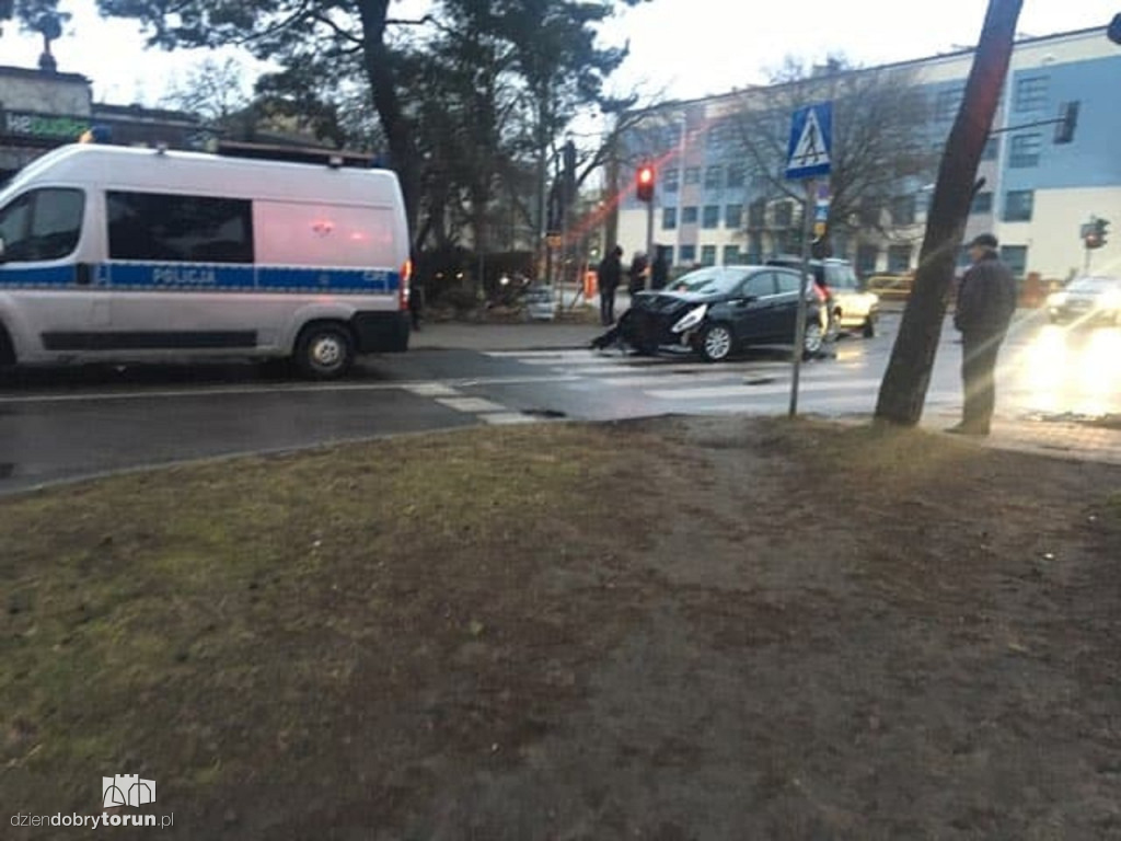 Groźna kolizja przy szpitali na św. Józefa