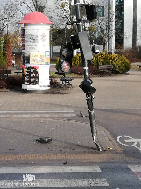 Groźna kolizja w centrum miasta