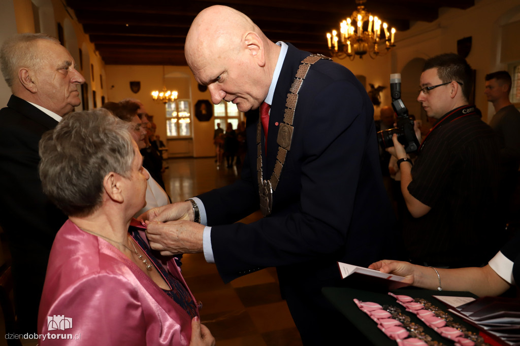 Odznaczenia za długoletnie pożycie małżeńskie