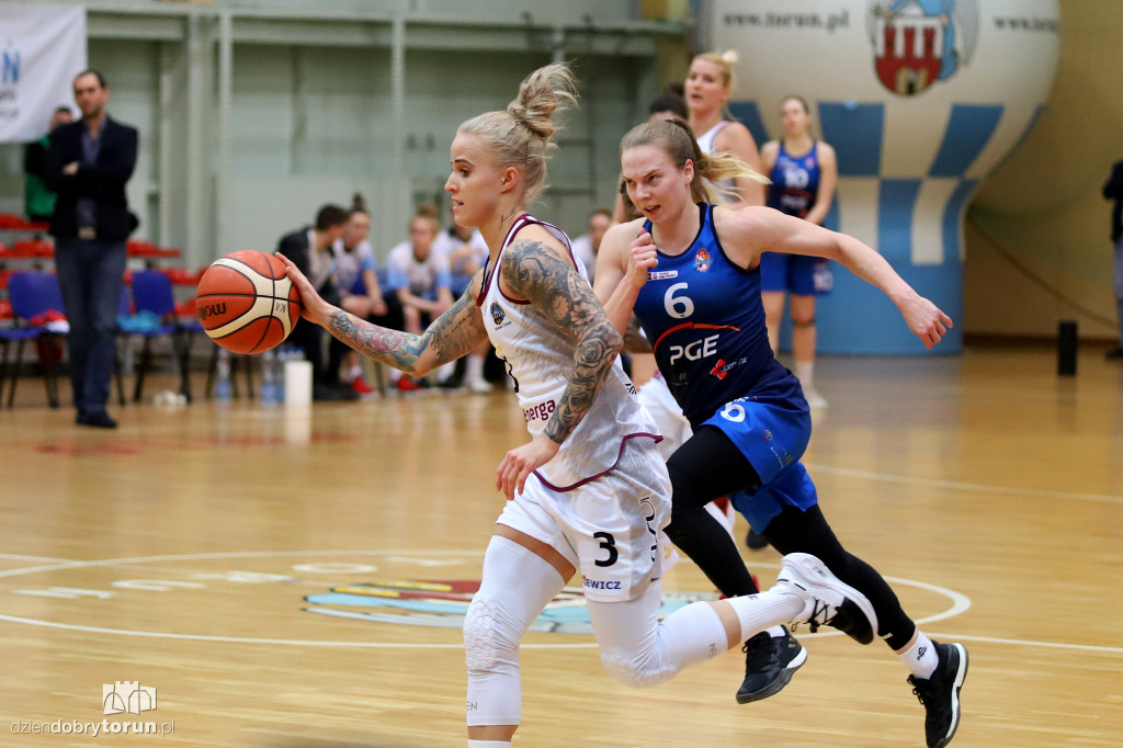 Energa Toruń 121:63 PGE MKK Siedlce