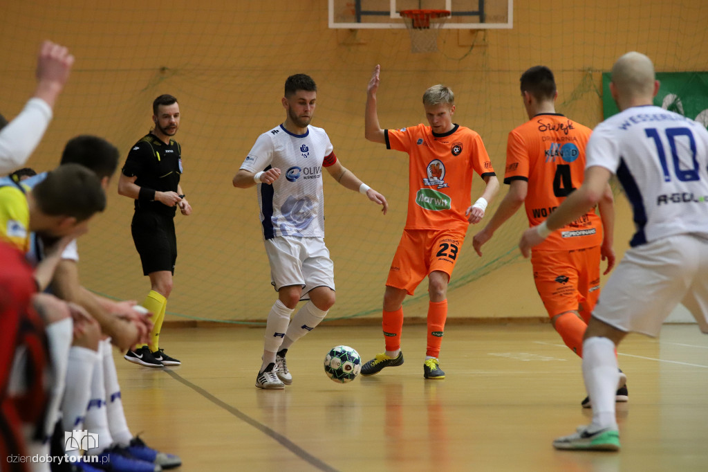 FC Toruń 2 : 0 AZS UG Gdańsk