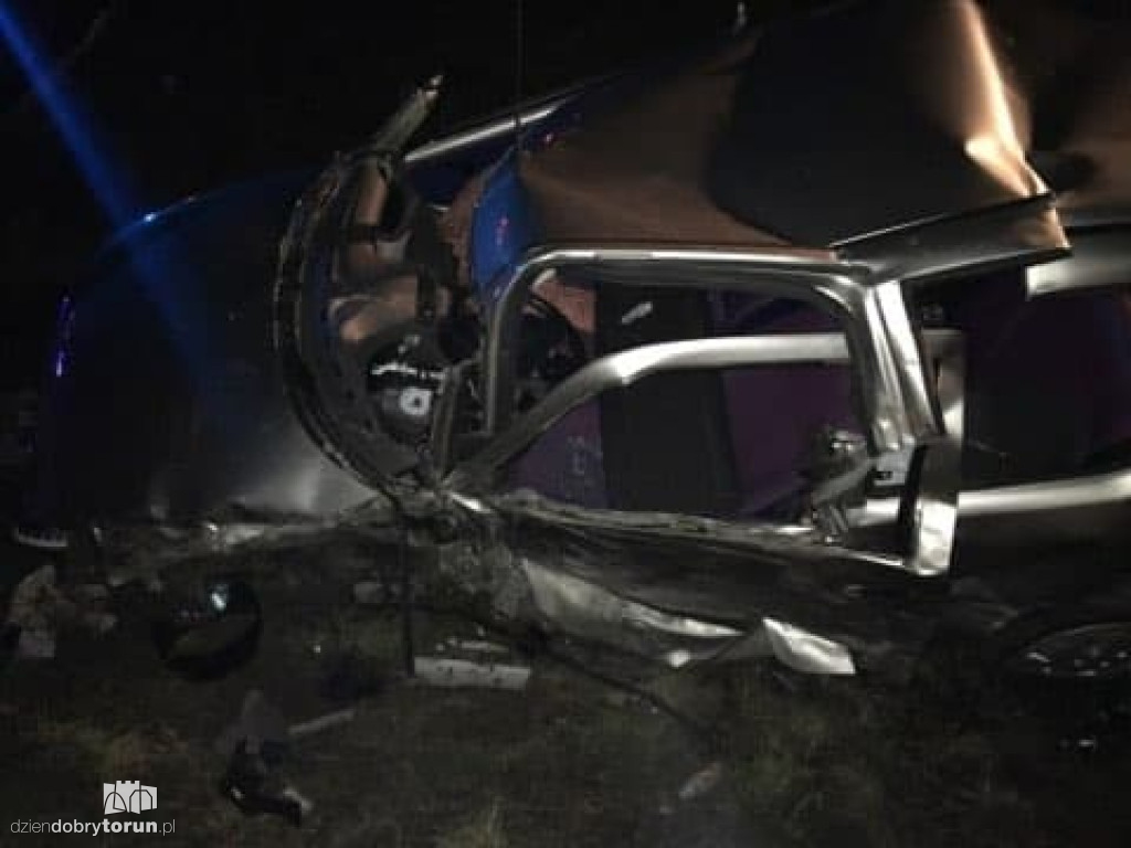 Wypadek na DK10 w Zawałach