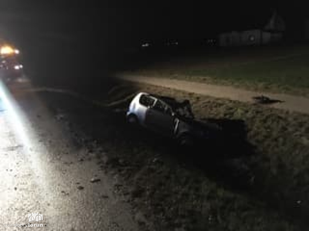 Wypadek na DK10 w Zawałach