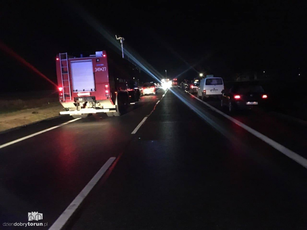 Wypadek na DK10 w Zawałach