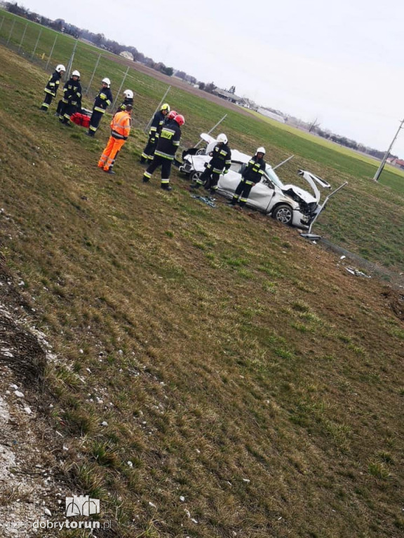 Wypadek z udziałem volvo na A1