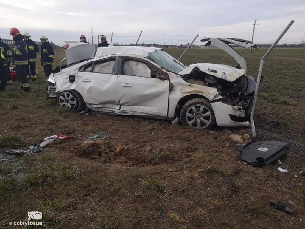 Wypadek z udziałem volvo na A1